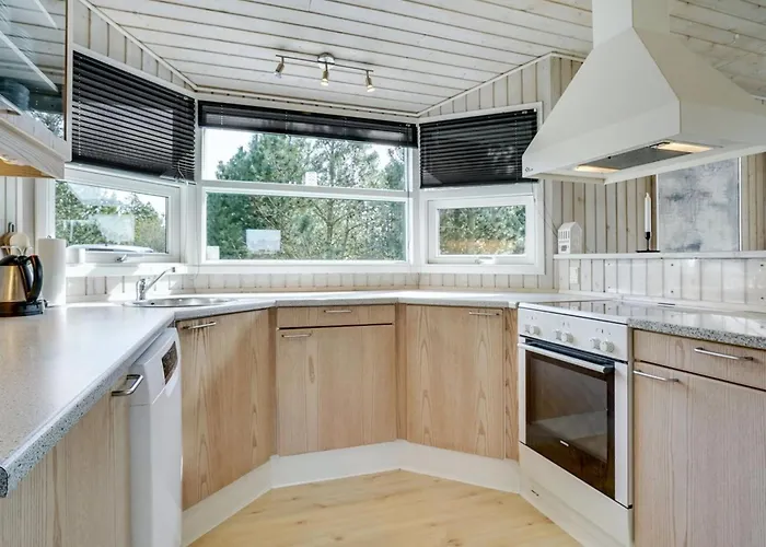 Boerge - 3-9km From The Sea By Interhome 펜션 *